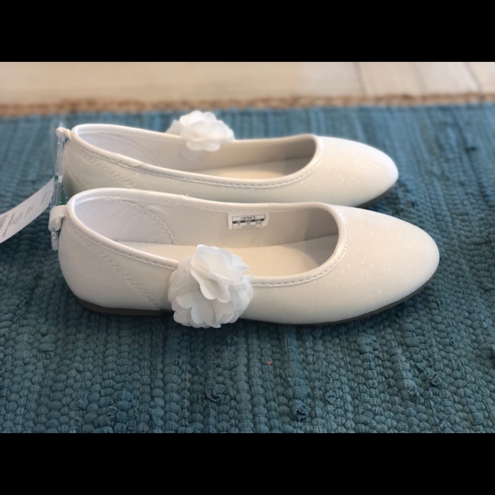 White dress shoes – ballerina style